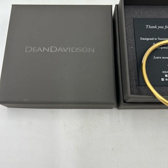 Women’s Dean Davidson pave hinge bangle bracelet - Picture 3 of 7